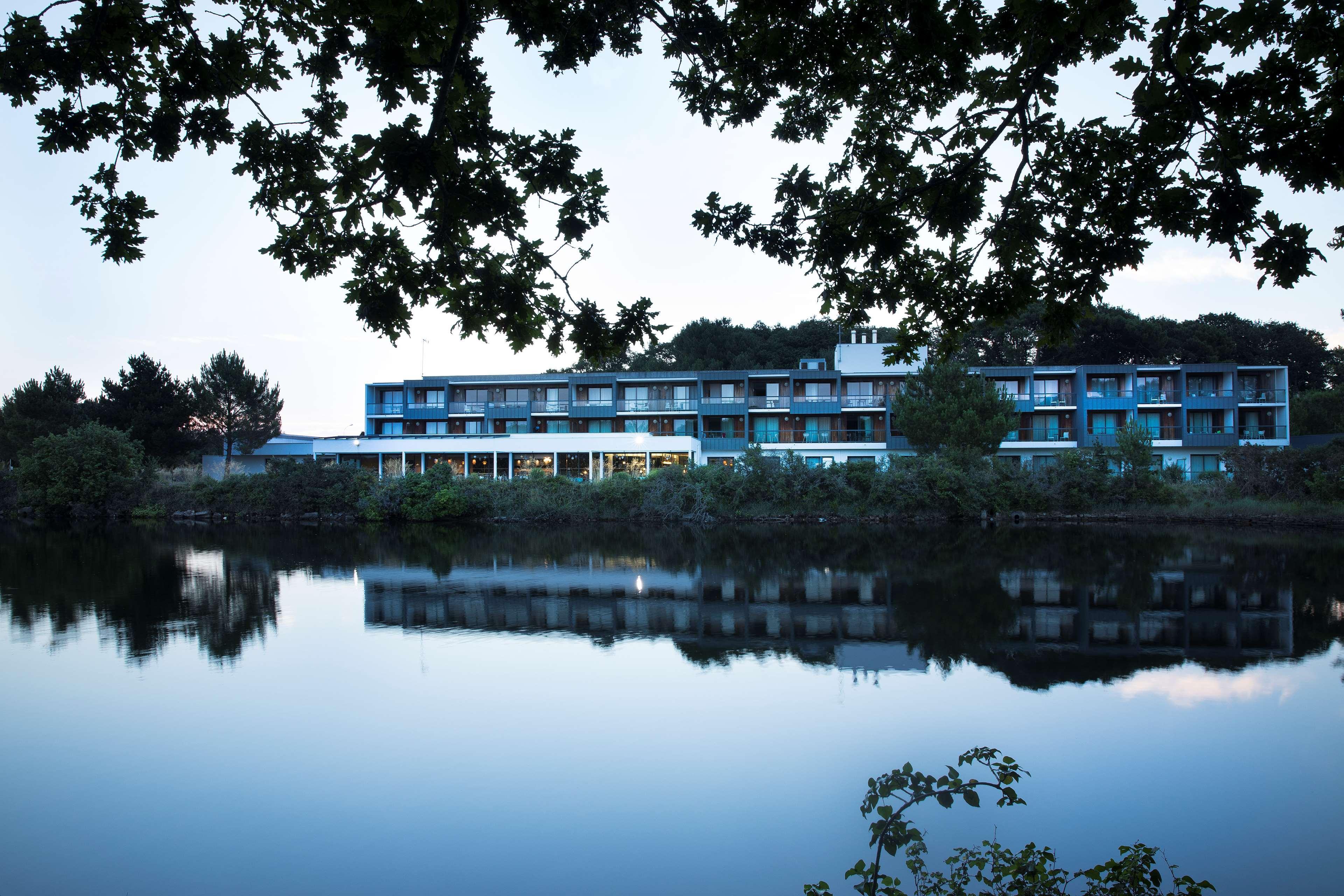 Best Western Plus Hotel Les Rives Du Ter Larmor-Plage Exterior foto